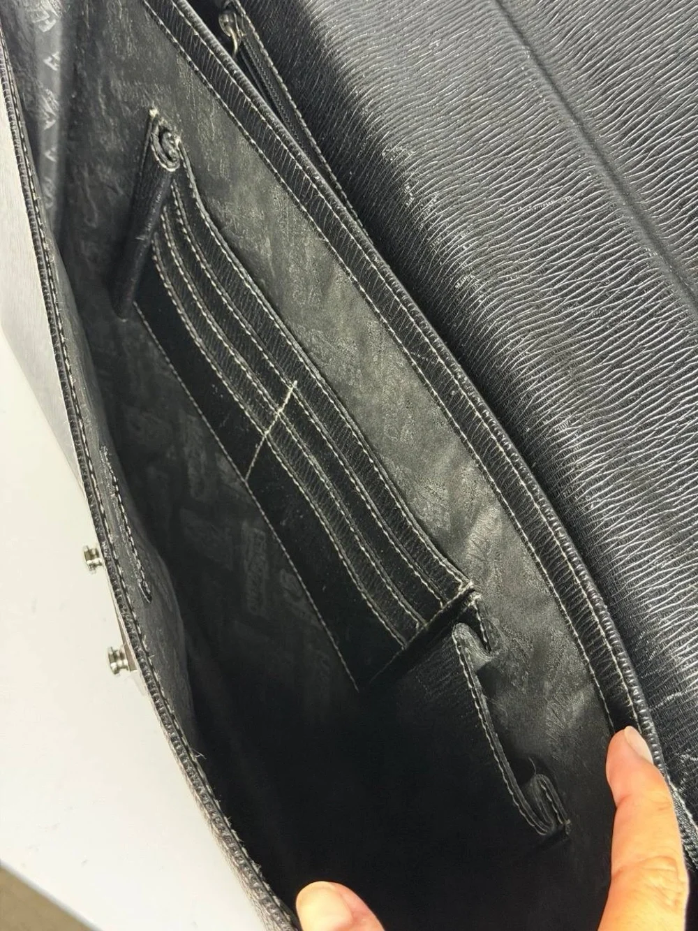Salvatore Ferragamo Black Leather Sturdy Briefcase Business Bag